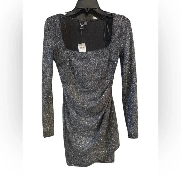 silver glittered dress - Picture 1 of 4